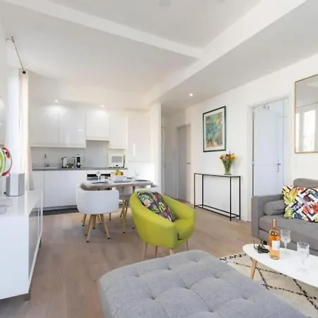 Moulin - Stunning 1 Bedroom On The Port Nice