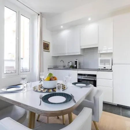Apartment Moulin - Stunning 1 Bedroom On The Port *