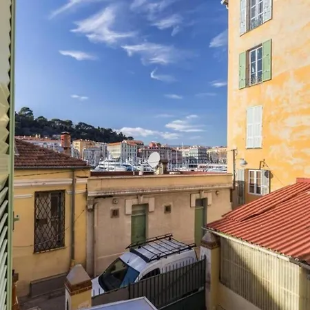 Moulin - Stunning 1 Bedroom On The Port Apartment